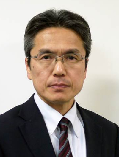 西井 準治